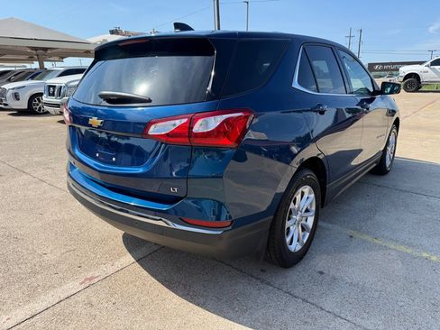 Used 2019 Chevrolet Equinox LT w/ Driver Convenience Package FWD image 7