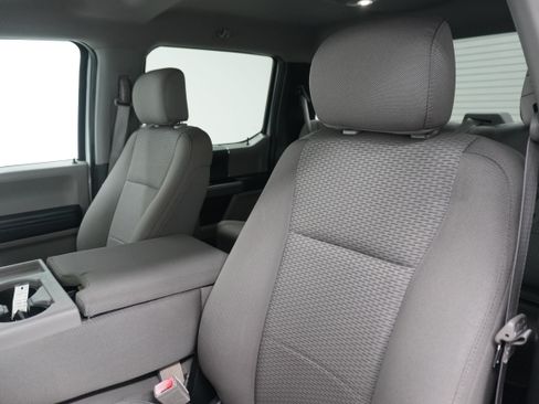 Used 2018 Ford F250 XLT AWD/4WD image 11