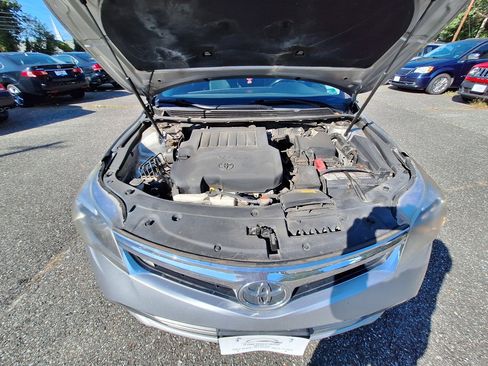 Used 2015 Toyota Avalon XLE Touring image 32