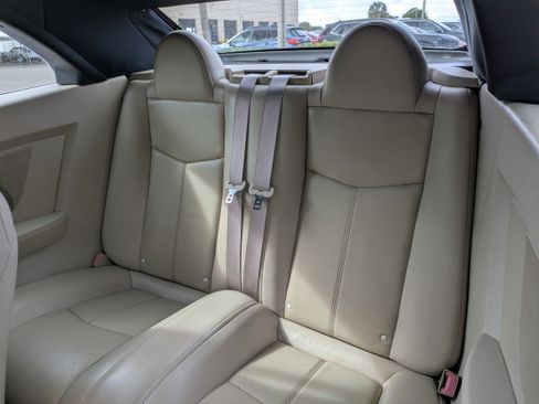 Used 2011 Chrysler 200 Limited image 16