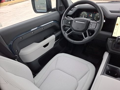 New 2026 Land Rover Defender 110 S image 12