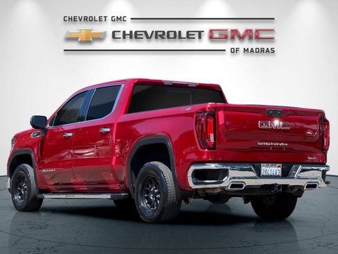Used 2023 GMC Sierra 1500 SLT w/ SLT Premium Plus Package AWD/4WD image 5
