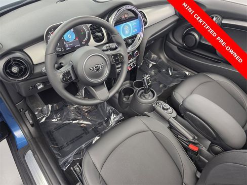 Used 2022 MINI Cooper Convertible image 11