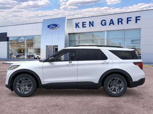 New 2026 Ford Explorer Active w/ Active Comfort Package AWD/4WD image 3