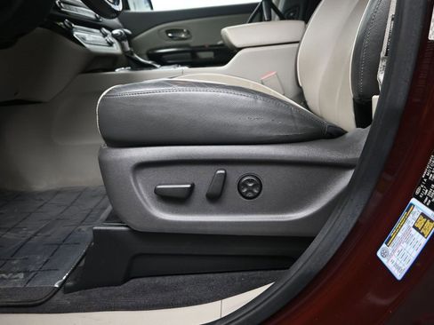 Used 2017 Kia Sedona SX image 13