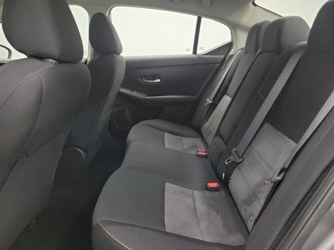 Certified 2023 Nissan Sentra SR FWD image 12
