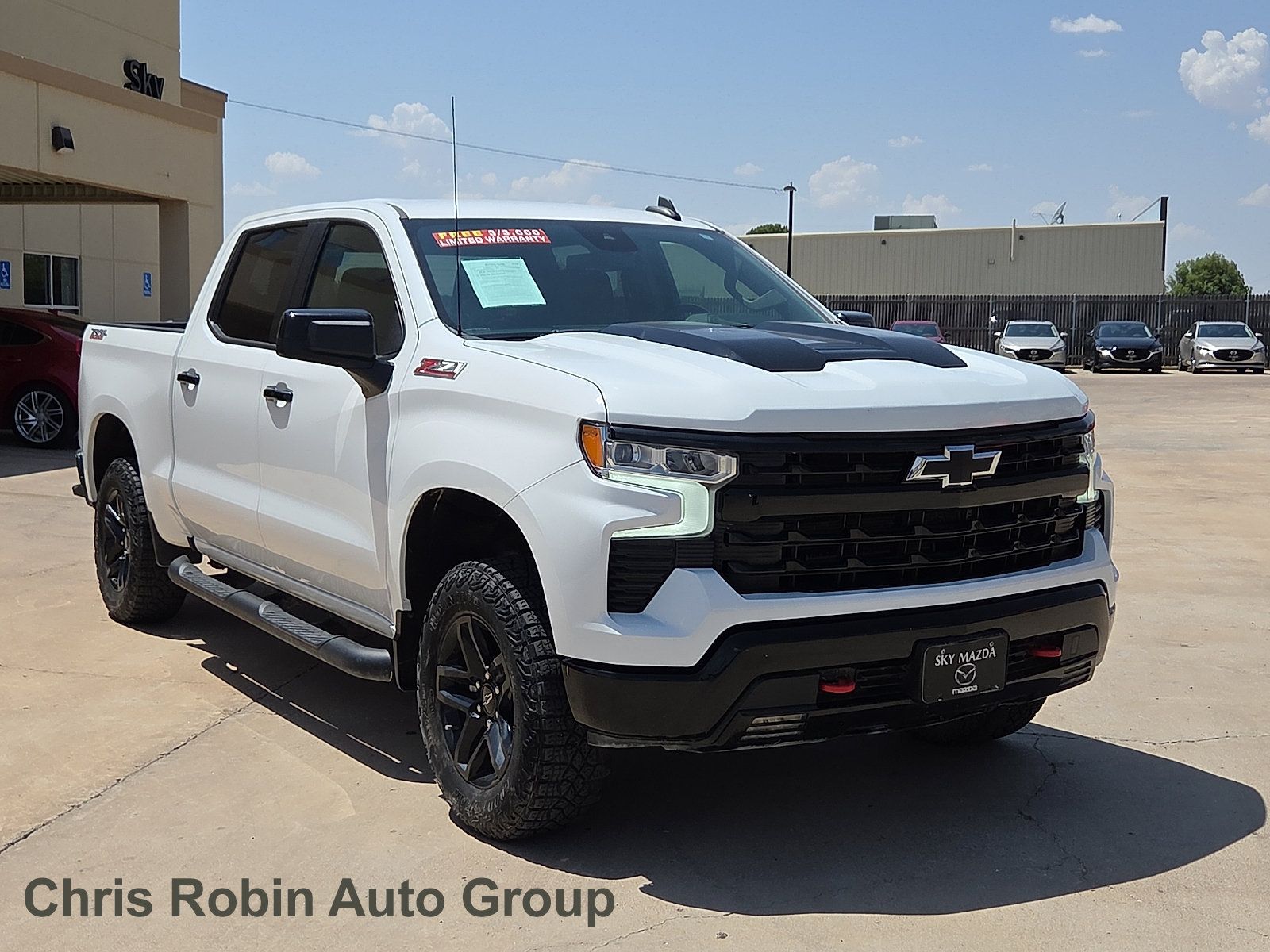 Used 2023 Chevrolet Silverado 1500 LT Trail Boss w/ Protection Package AWD/4WD image 1