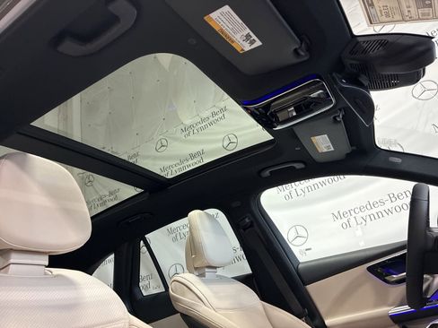 New 2026 Mercedes-Benz GLC 300 4MATIC image 19