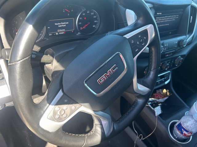 Used 2024 GMC Terrain SLT AWD/4WD image 18
