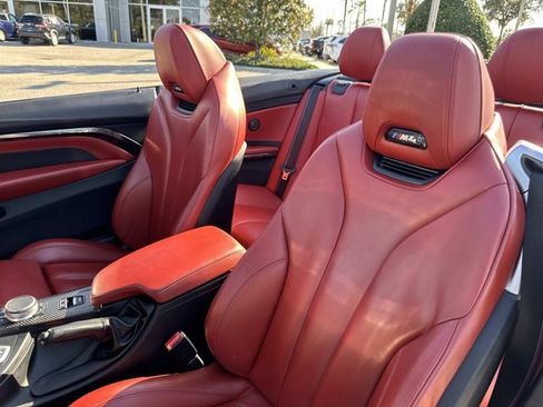 Used 2019 BMW M4 Convertible w/ Competition Package image 11