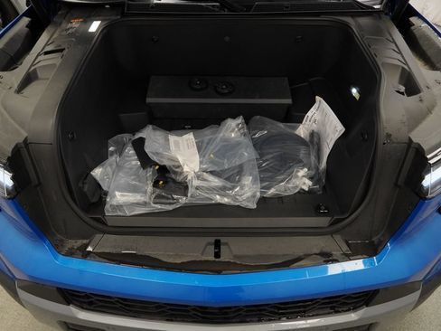 New 2026 Chevrolet Silverado EV LT AWD/4WD image 39