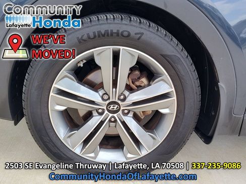 Used 2016 Hyundai Santa Fe Limited w/ Option Group 04 AWD/4WD image 17