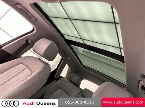 Certified 2022 Audi Q5 2.0T Premium w/ Convenience Package image 13