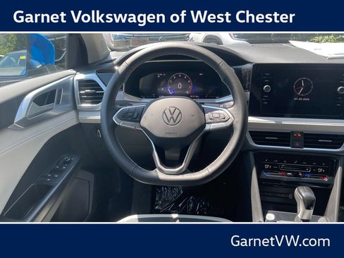 New 2026 Volkswagen Taos SE AWD/4WD image 30