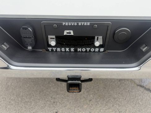 Used 2025 Chevrolet Silverado 1500 W/T RWD image 29