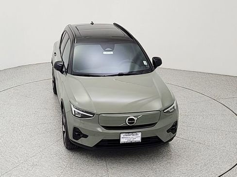 Certified 2023 Volvo XC40 Recharge Ultimate w/ Protection Package Premier AWD/4WD image 14