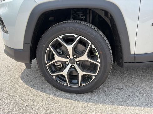 New 2026 Jeep Compass Limited AWD/4WD image 12