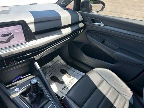Used 2022 Volkswagen GTI SE FWD image 29