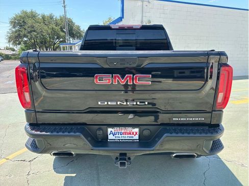 Used 2019 GMC Sierra 1500 Denali w/ Denali Ultimate Package AWD/4WD image 9