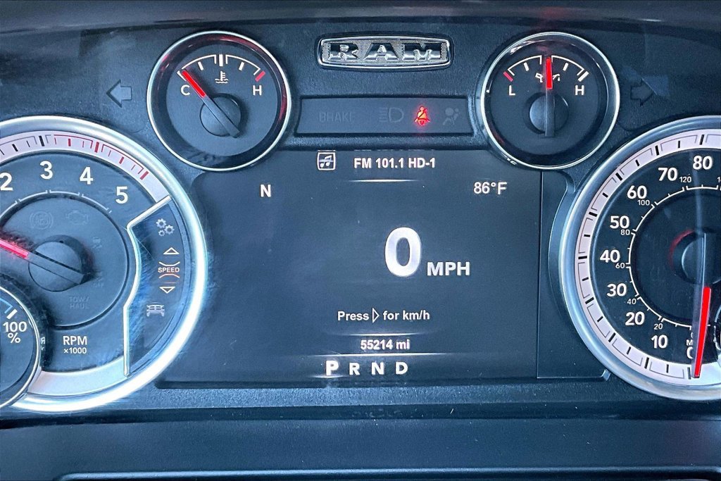 Used 2018 RAM 2500 Laramie AWD/4WD image 7