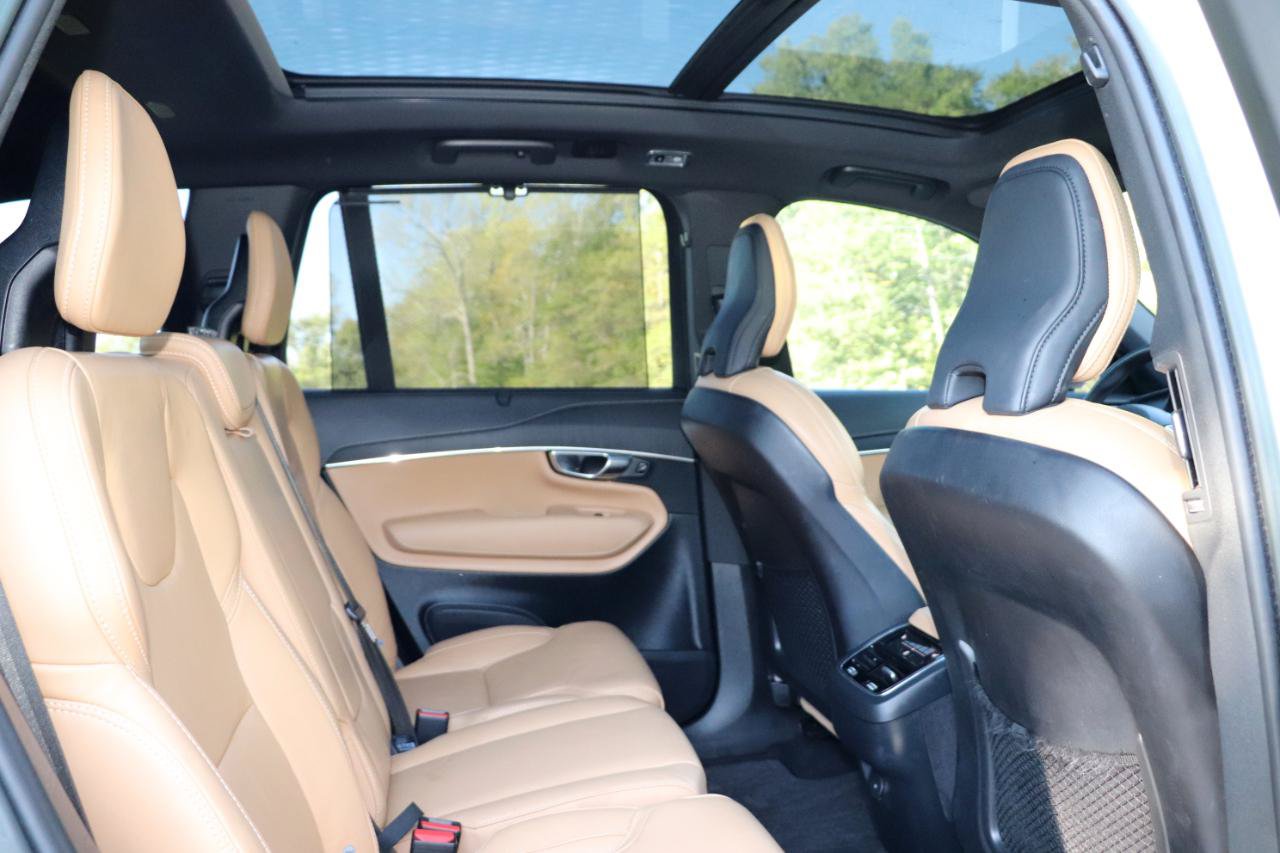 Used 2022 Volvo XC90 T6 Inscription w/ Advanced Package AWD/4WD image 36
