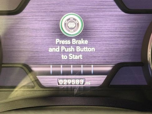 Used 2022 RAM 1500 Laramie w/ Sport Appearance Package AWD/4WD image 12