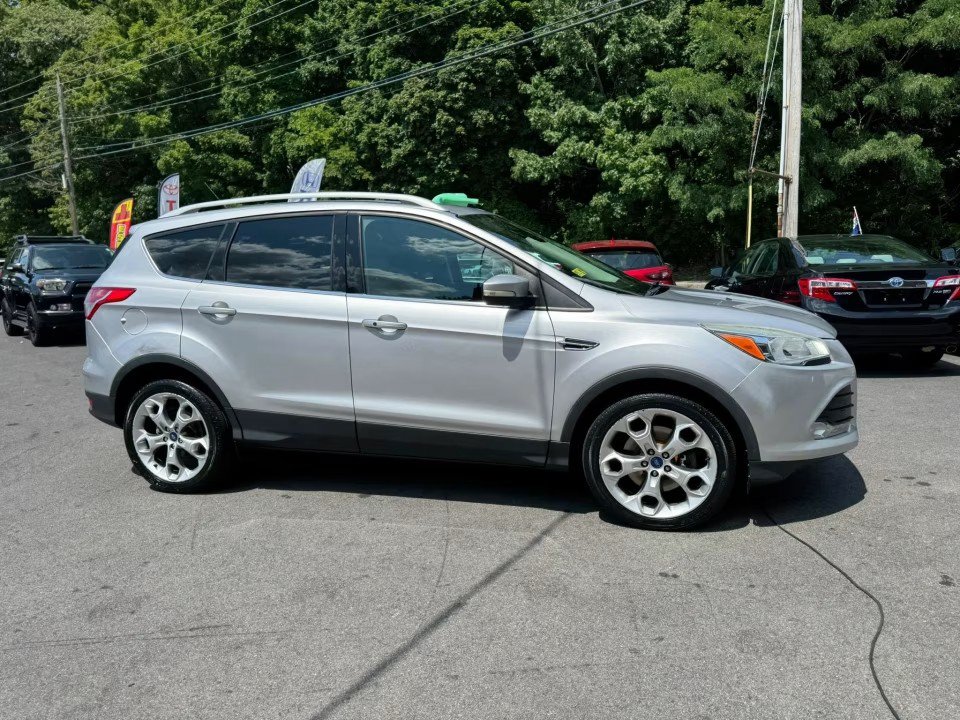 Used 2015 Ford Escape Titanium AWD/4WD image 6