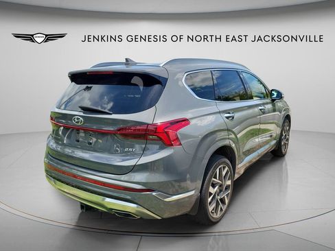 Used 2022 Hyundai Santa Fe Calligraphy FWD image 2