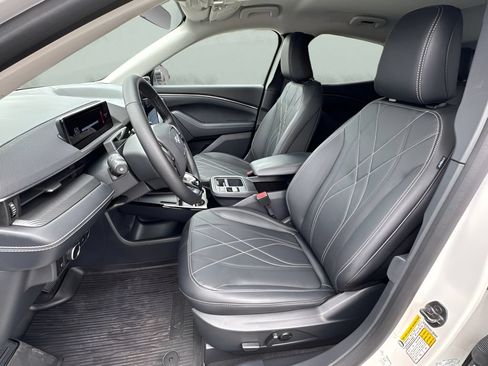 Used 2025 Ford Mustang Mach-E Select w/ Comfort Package Lite RWD image 10