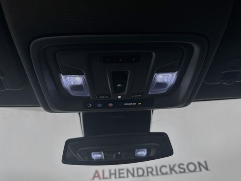 Used 2024 Chevrolet Silverado 2500 LT w/ Midnight Edition image 18