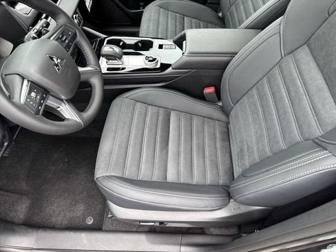 New 2026 Mitsubishi Outlander LE FWD image 24