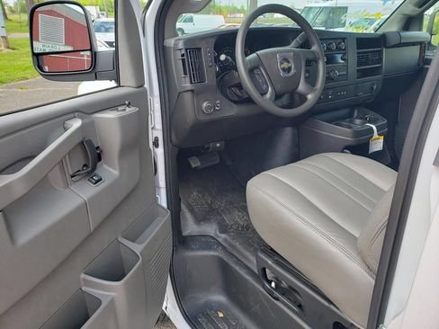 New 2025 Chevrolet Express 2500 w/ Communications Package RWD image 13
