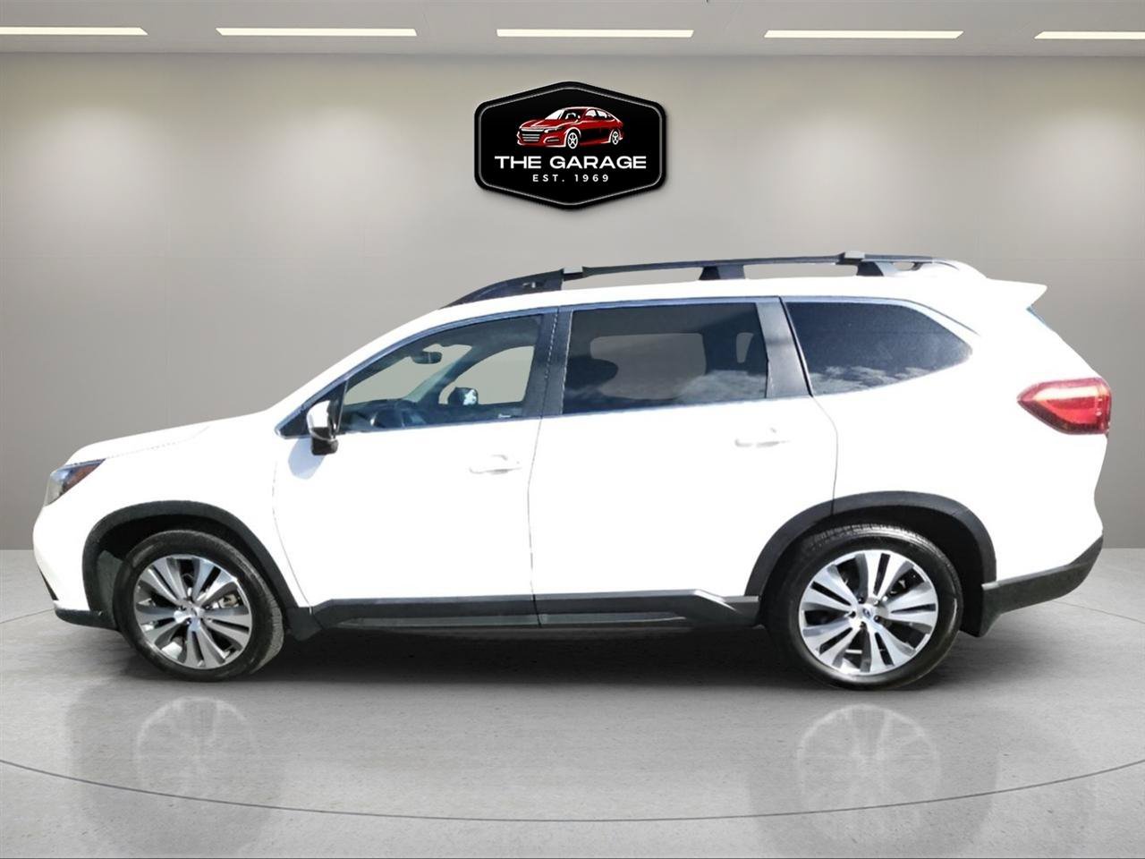 Used 2020 Subaru Ascent Premium w/ Sport Package AWD/4WD image 3