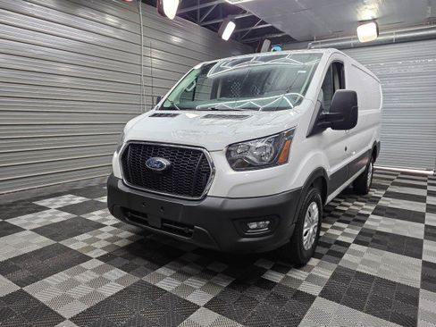 Used 2024 Ford Transit 250 Low Roof w/ Exterior Upgrade Package RWD image 35