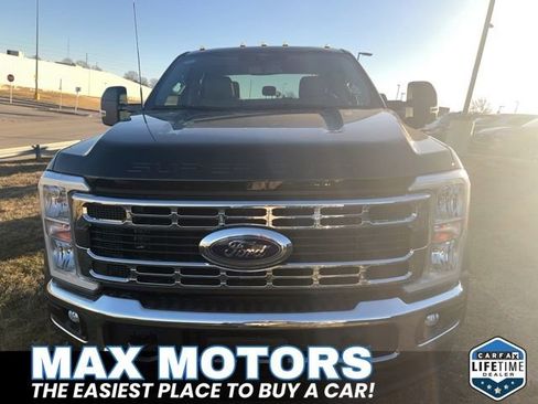New 2026 Ford F550 4x4 Crew Cab Super Duty w/ XLT Value Package image 2