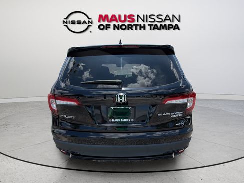 Used 2020 Honda Pilot Black Edition image 8