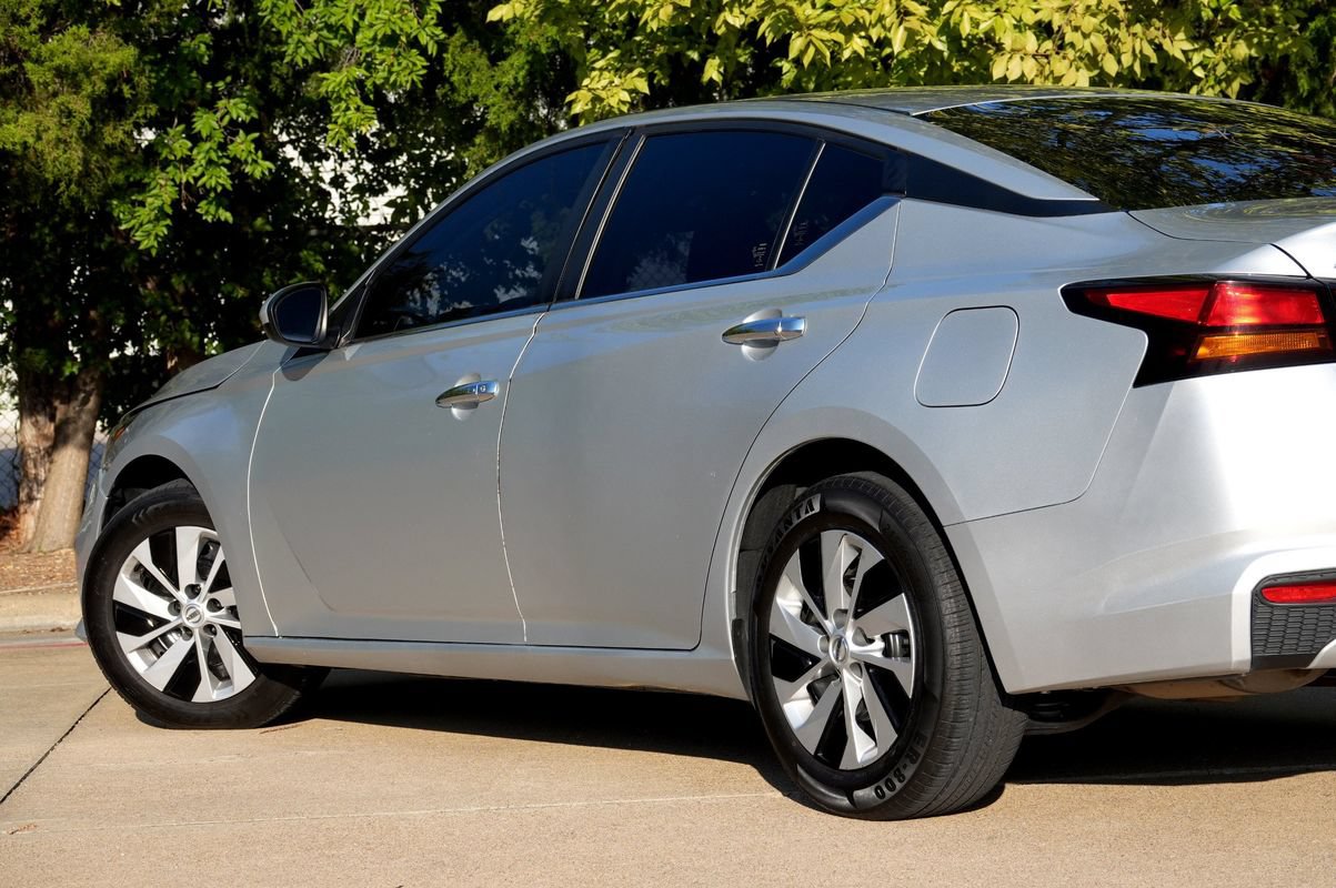 Used 2022 Nissan Altima 2.5 S FWD image 32