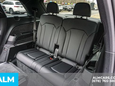 Used 2025 Audi Q7 3.0T Premium Plus AWD/4WD image 21