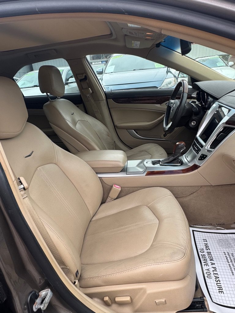 Used 2012 Cadillac CTS Luxury RWD image 10