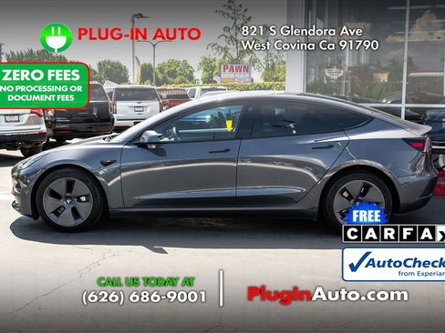 Used 2023 Tesla Model 3 Standard Range RWD image 5