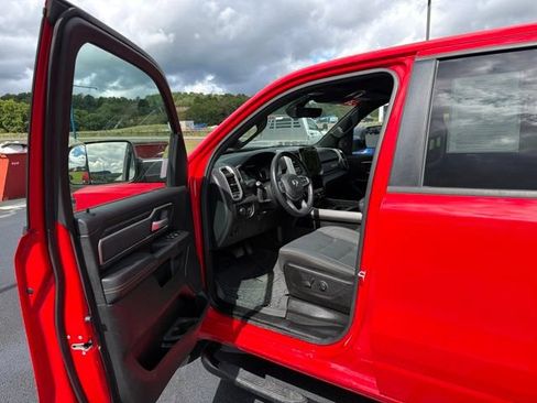 Used 2023 RAM 1500 Big Horn AWD/4WD image 14