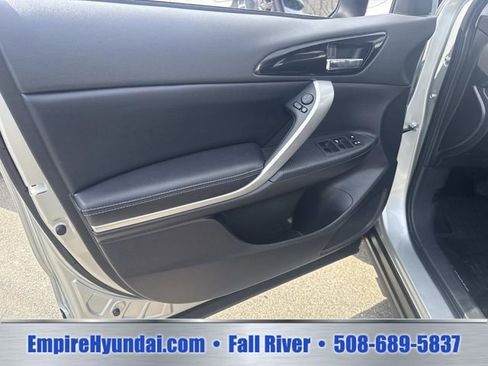 Used 2025 Mitsubishi Eclipse Cross SE AWD/4WD image 17