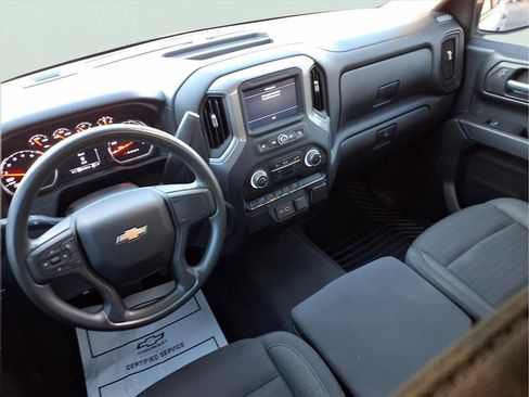 Used 2023 Chevrolet Silverado 1500 Custom image 6