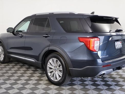 Used 2023 Ford Explorer Limited w/ Hybrid Equipment Group 310A RWD image 6