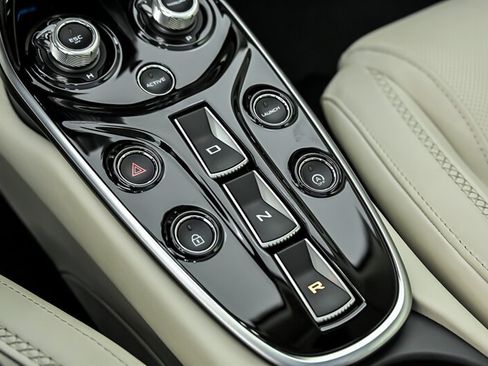 Used 2023 McLaren GT RWD image 42