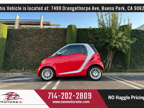 Used 2011 smart fortwo passion image 10