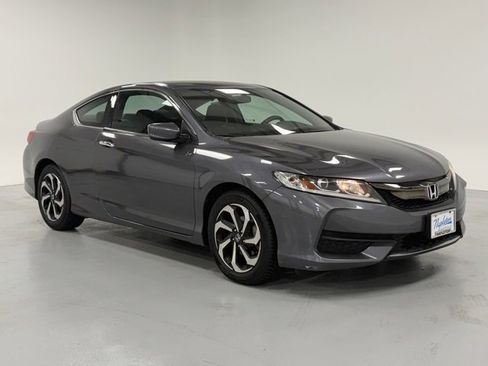 Used 2017 Honda Accord LX-S image 5