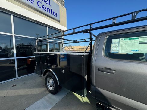 New 2026 Ford F350 XL w/ FX4 Off-Road Package AWD/4WD image 4