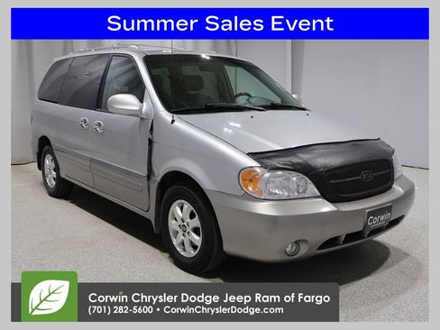 Used 2004 Kia Sedona LX FWD image 1