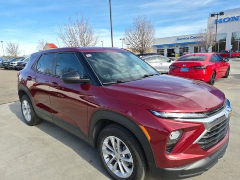 Used 2024 Chevrolet TrailBlazer LS w/ LS Convenience Package image 10